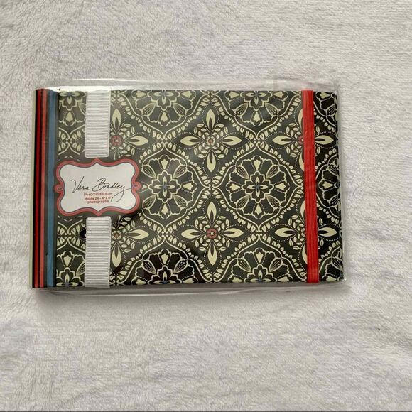 Vera Bradley Other - Vera Bradley Barcelona Photo Book NWT